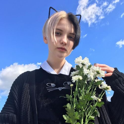 脸上长满雀斑,但美得独特21岁的她竟然是超人气模特