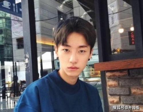 五十多岁男人头像冷一