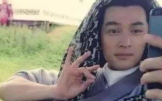 明星片场休息在干嘛杨幂抠脚,杨颖吸烟,被胡歌给吓一跳
