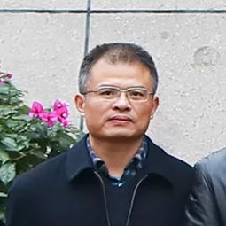 她具有历史的沉淀,拥有厚重的知识和丰富的内涵,她是书坛的旗帜