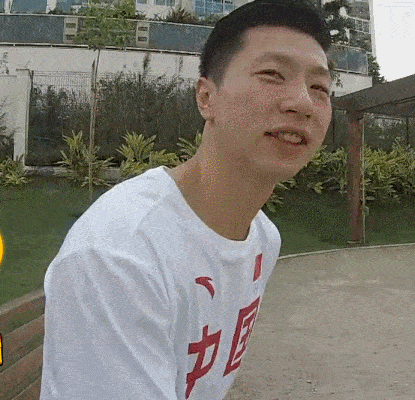 奥运冠军马龙的搞笑动态图,马龙搞笑表情包