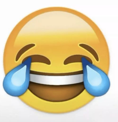兄弟好可怜了,干嘛不回屋里坐着哈哈哈信息量好大的样子