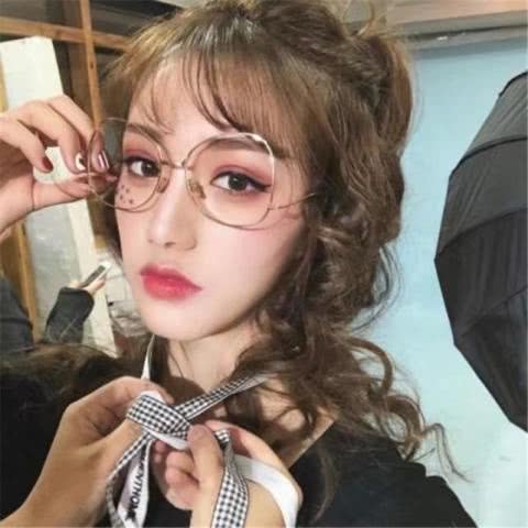 爱美的女生注意啦睡觉前千万别做这3件事,不然颜值会下降