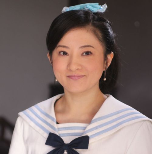 陈佩斯儿子为金铭庆40岁生日,郎才女貌被赞般配,网友催婚闹乌龙