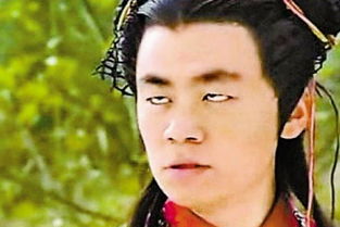 明星影视剧翻白眼瞬间,今都成经典表情包,网友笑出猪叫声