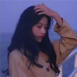 高冷伤感女生头像明知是错的还要坚持