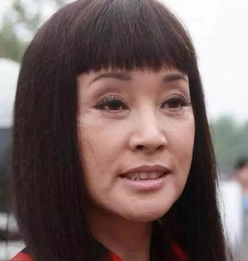 不老女神都是照骗刘嘉玲刘晓庆变路人,张曼玉巩俐也玩儿完