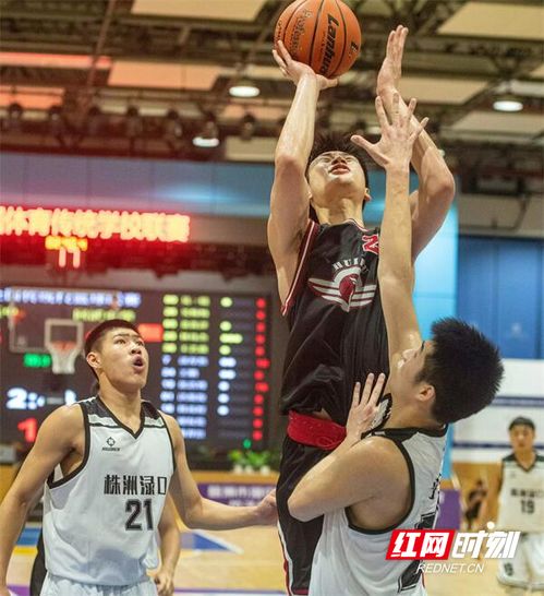 图集全国体育传统学校篮球联赛在株洲渌口开赛
