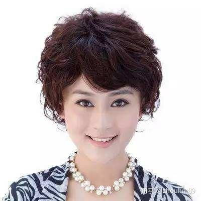 珍珠项链应该如何佩戴
