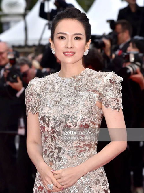 40岁的章子怡惊艳戛纳,向来美人在骨不在皮