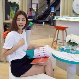 台湾美女许路儿