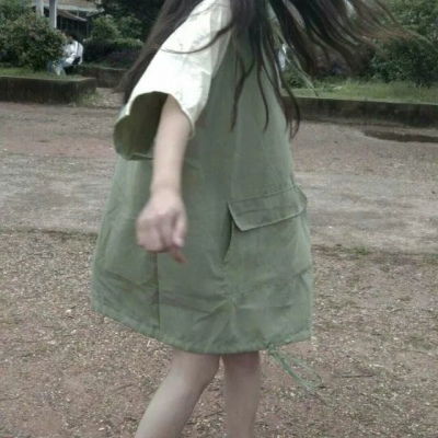 女生真人学生头像动漫