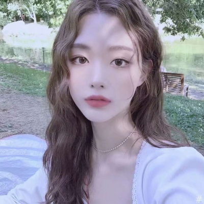 很有气质的成熟女生头像你的笑让星星都沉醉了