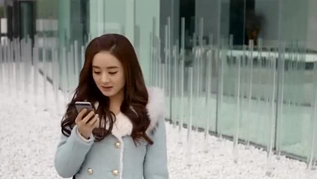 封腾发消息思念杉杉,杉杉回了一个哭脸表情,网友小别胜新婚啊