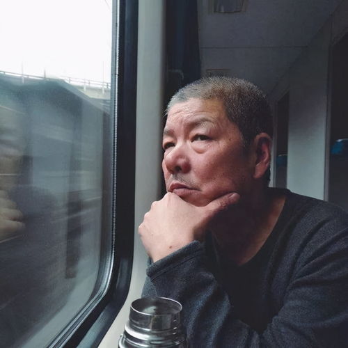 人到中年,活成最失败的模样,不是没有钱,而是缺少这3样东西
