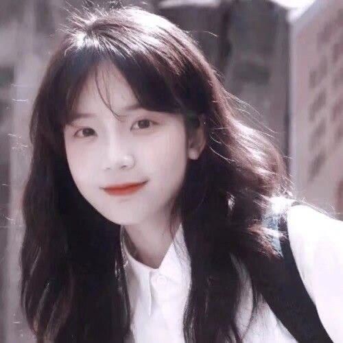 少女心爆棚的头像如果你是魔女,我只要化身为魔王就可以了