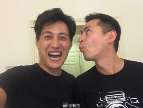 楼台cp合体靳东胡歌合影又嘟嘴又瞪眼