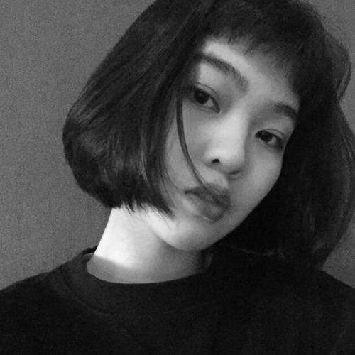 深闺寂寞冷