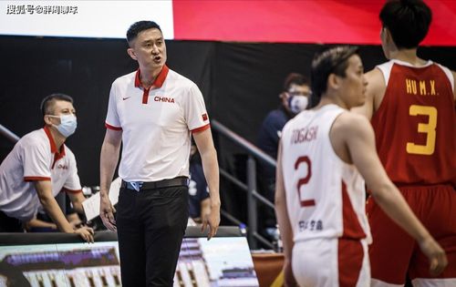杜锋发飙吓坏郭士强,中国男篮一战打出最差之人,广东小将拖后腿