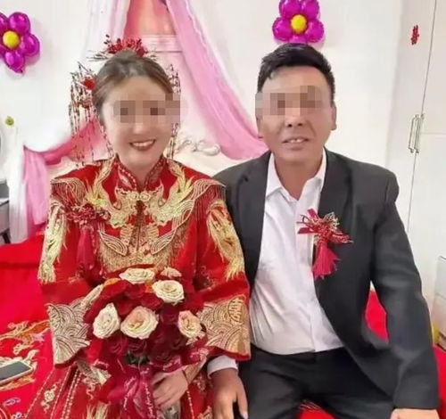 22岁女大学生嫁给56岁男子,在网上高调炫耀他比我爸对我还好