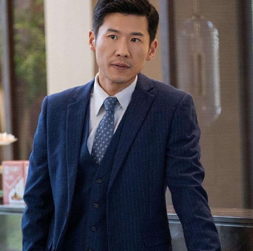男人四十一枝花细腰腹肌大长腿,中年男星们帅起来没小鲜肉啥事