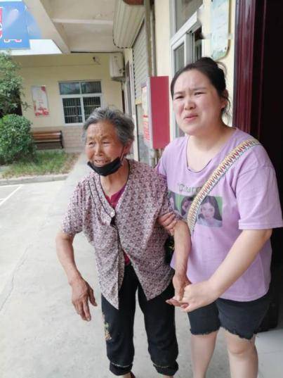 刷抖音居然也能帮她回家亳州救助站工作人员这是偶然中的必然