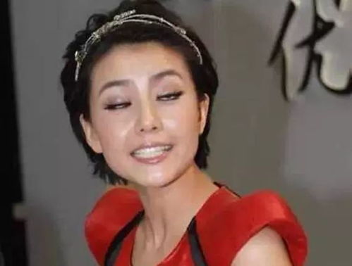 明星最想删除的照片,郑爽表情,李冰冰举动,看到高圆圆想打人