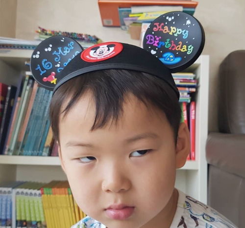 微信白眼表情包搞笑图片翻白眼嫌弃表情包卡通表情