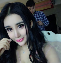 蛇精妈ps出细腰筷子腿背景瓷砖已歪