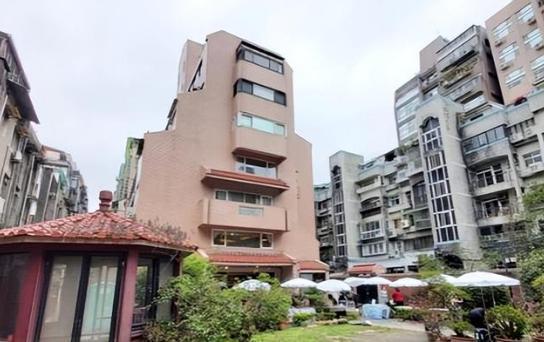 84岁琼瑶变拆迁户25亿豪宅将被改建成景点,二婚40年无儿女