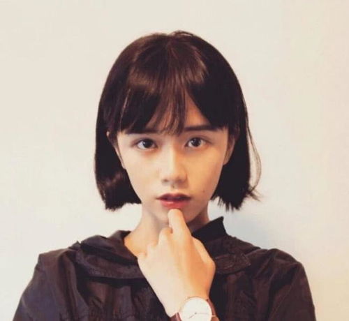 女生脸上有这3个特点,剪短发会羡煞旁人,小仙女一枚