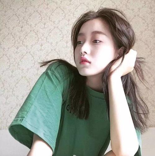女生头像在喜欢你的人那里,去热爱生活