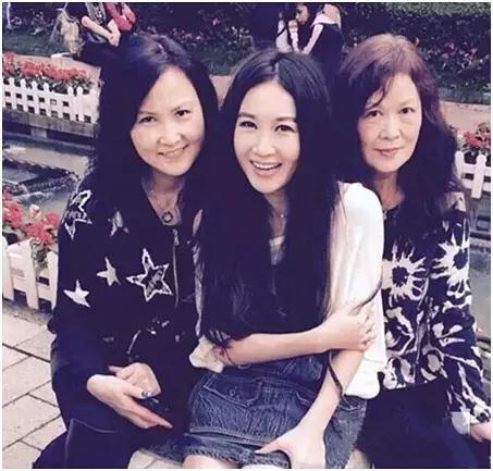 女性胶原蛋白缺失老得快这份逆龄养生秘籍请收好