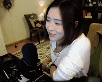 搞笑表情动图妹子