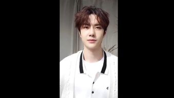 钢铁直男王一博七夕硬核表白为了摩托被迫营业