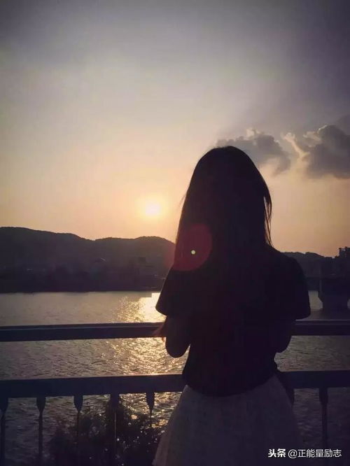 唯美老人情侣头像背影生肖