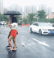 每日囧图新娘是不是换人了,怎么和照片上的有点不一样啊