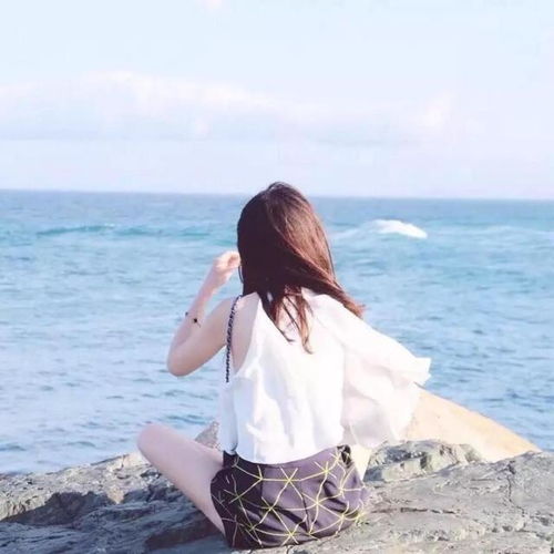 男人喜欢脸蛋漂亮的女人,还是有气质的女人心理学告诉你答案