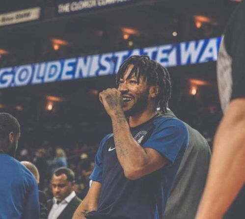 nba球员都怎么花钱库里18万买个卡通头像,希罗豪掷1万下馆子