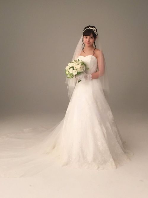 桥本环奈婚纱照曝光网友脑补和女神结婚美好画面