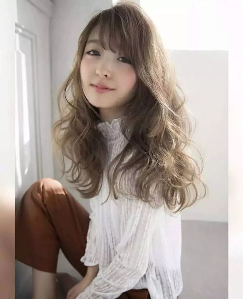 秋冬季如何让发型更时尚发型师给帮你分析