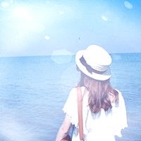 跪求这个qq情侣头像