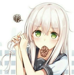 白头发绿眼睛的二次元女生是谁那部动漫